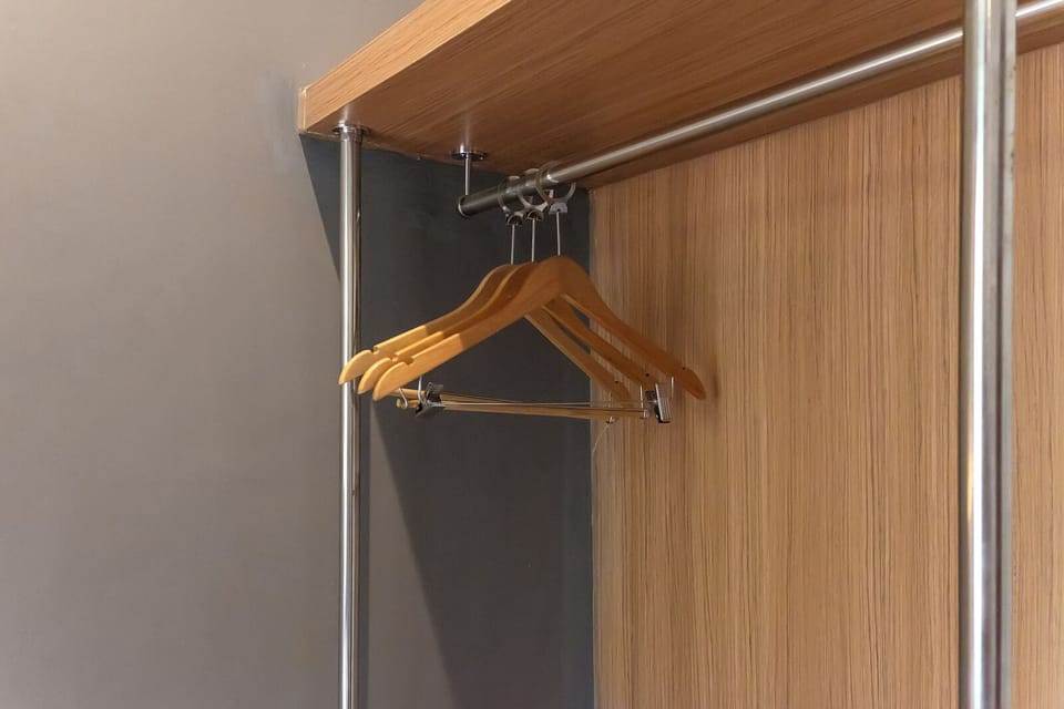 Deluxe Room | Desk, free WiFi, bed sheets