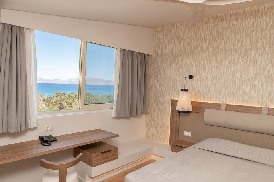 Maisonette | In-room safe, blackout drapes, free WiFi, bed sheets