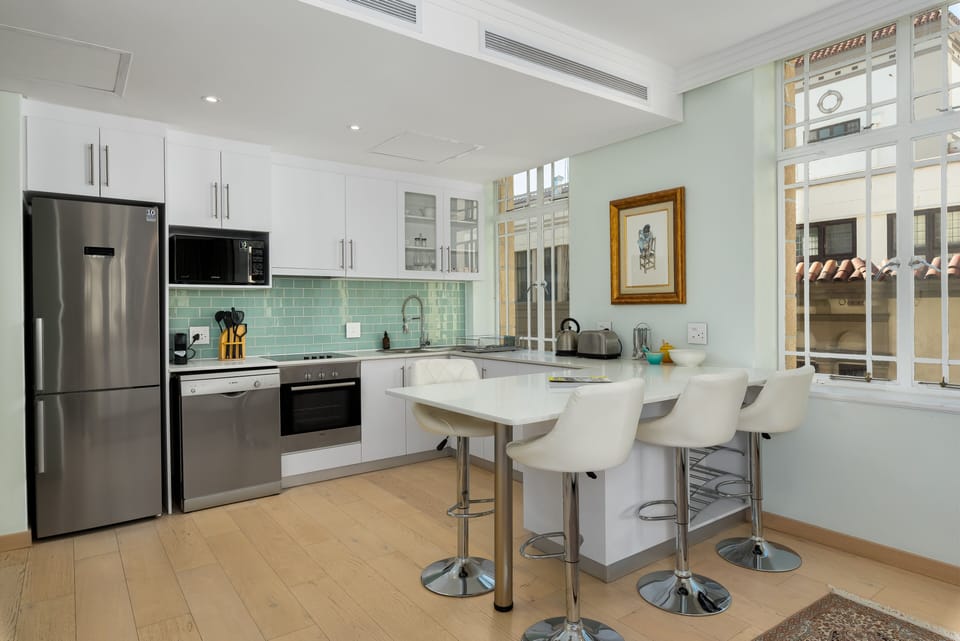 Gallery Apartment | Private kitchen | Fridge, microwave, oven, stovetop