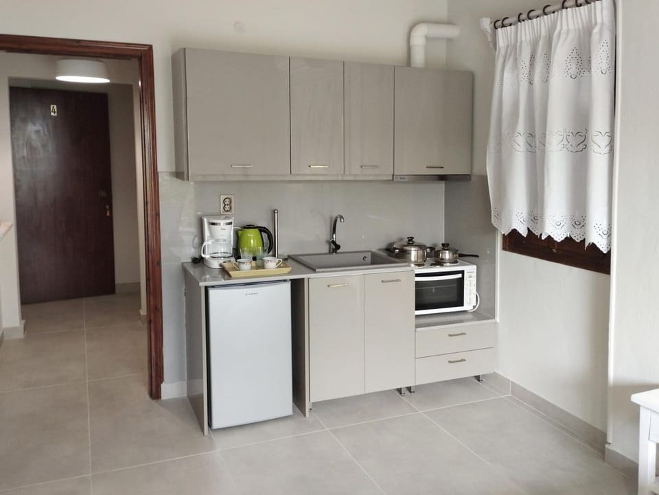 House, Smoking | 2 bedrooms