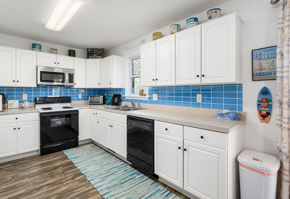 The Chef in your family will love the Well-Stocked Kitchen.