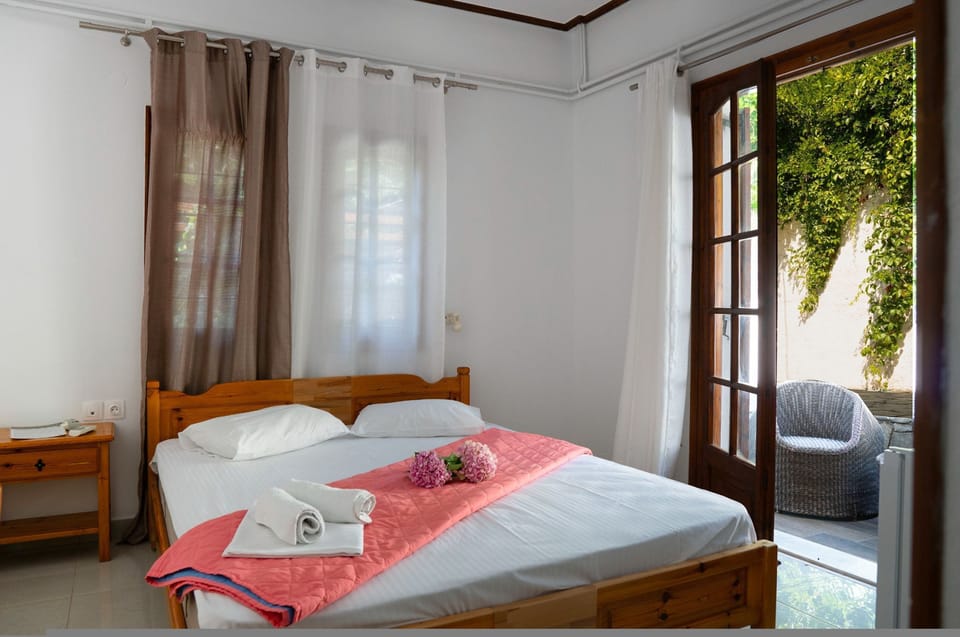 House, Smoking | 1 bedroom