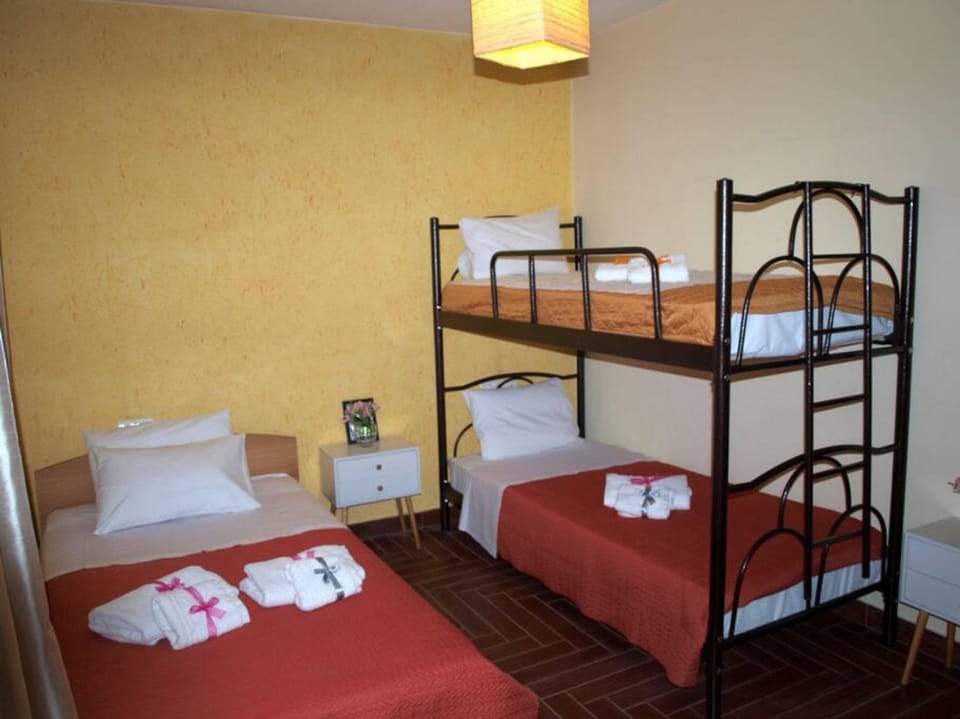 Apartment, Smoking | 3 bedrooms