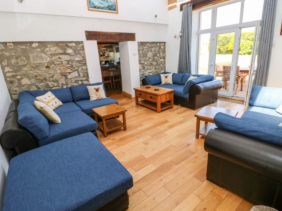 Cottage | Living area