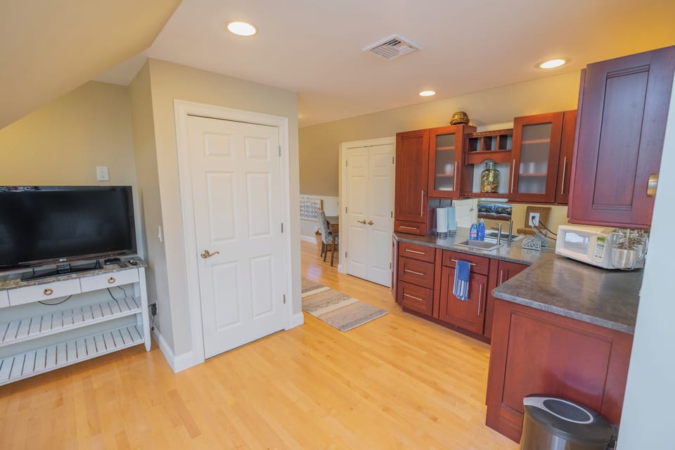 Top floor private suite living area and kitchenette 