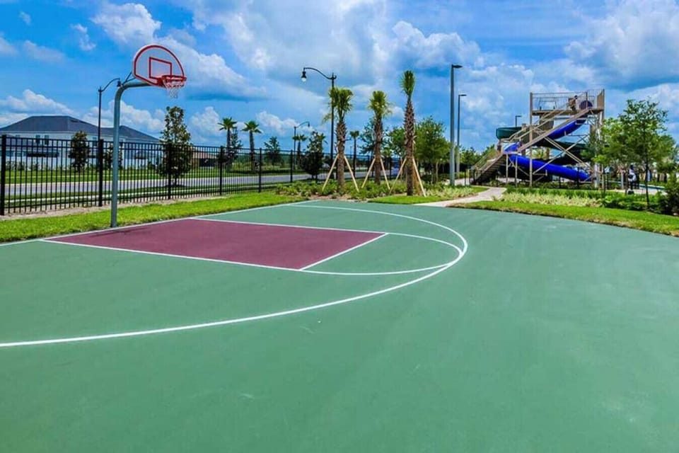 Sport court