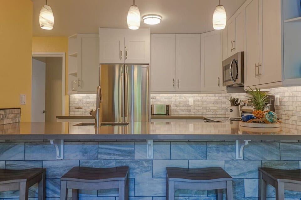 Kitchen bar with barstools