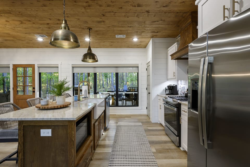 Large kitchen space