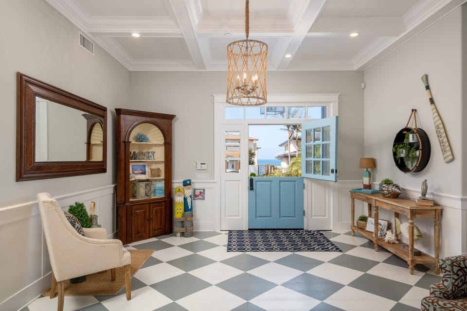 Let us know which space in this unique home impressed you the most.