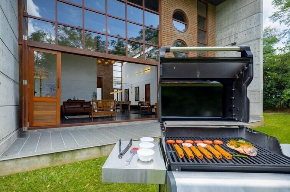 BBQ/picnic area
