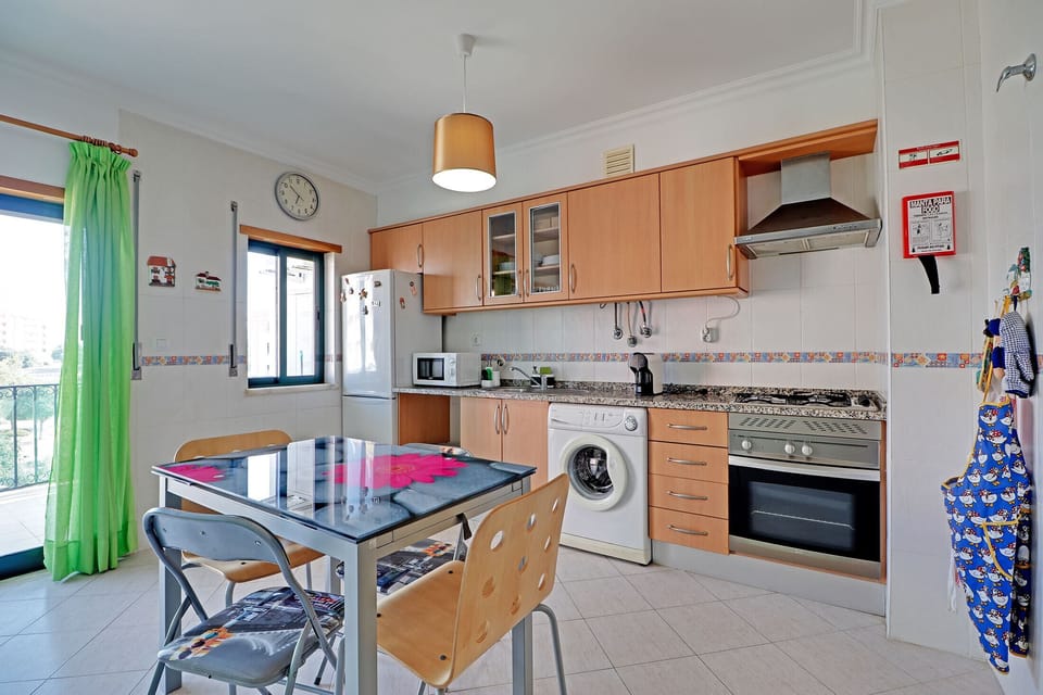 Apartment, 1 Bedroom, Pool Access, Sea Facing | Private kitchen | Coffee/tea maker, microwave, oven, electric kettle