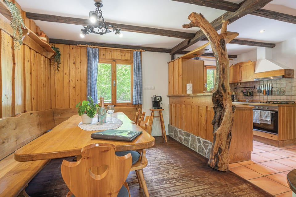 Family Chalet, Multiple Bedrooms, Mountainside (Alpine Chalet Metka at Lake Bohinj) | Dining