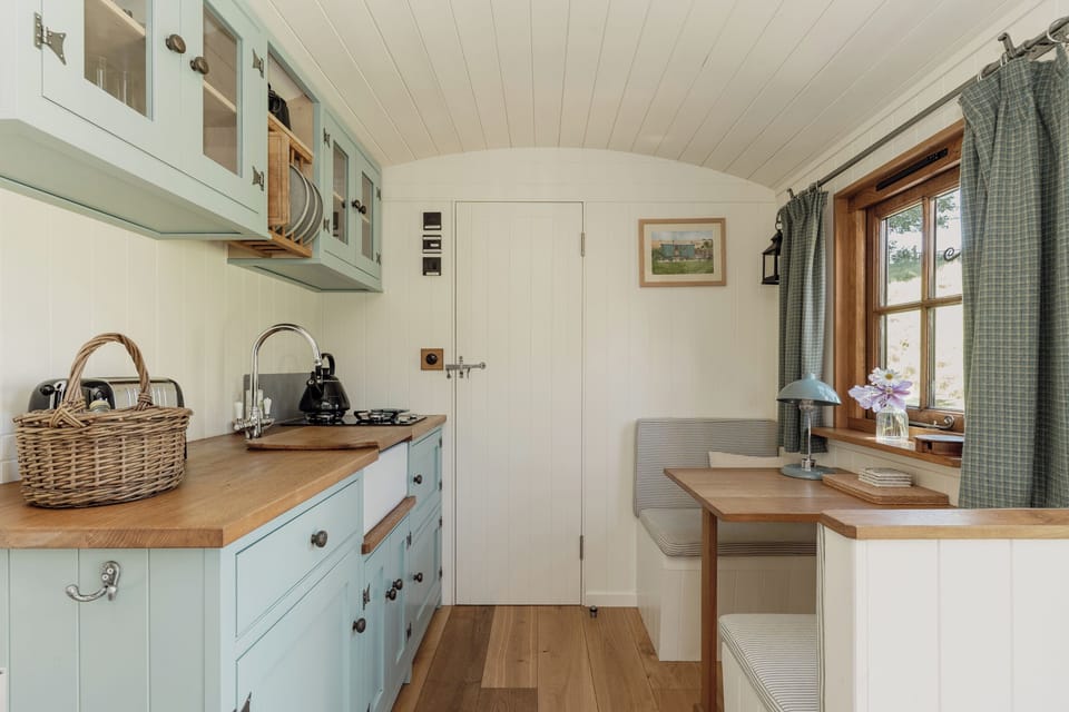 Cottage | Interior