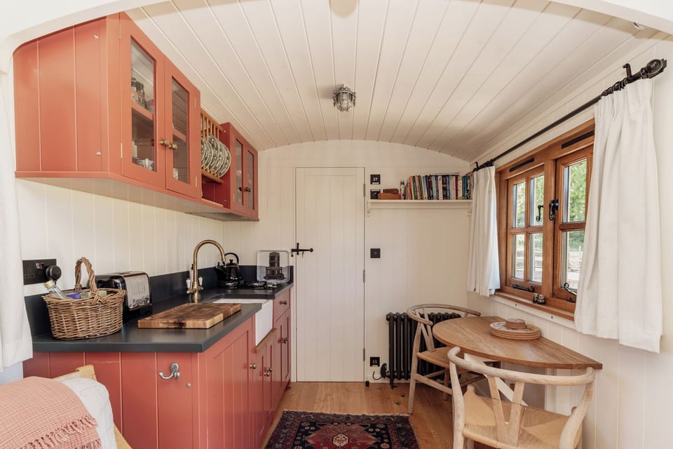 Fridge, toaster, cookware/dishes/utensils