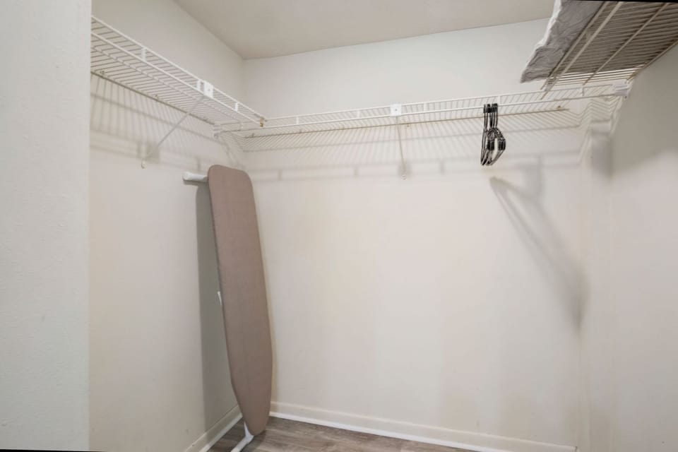 walk in closet