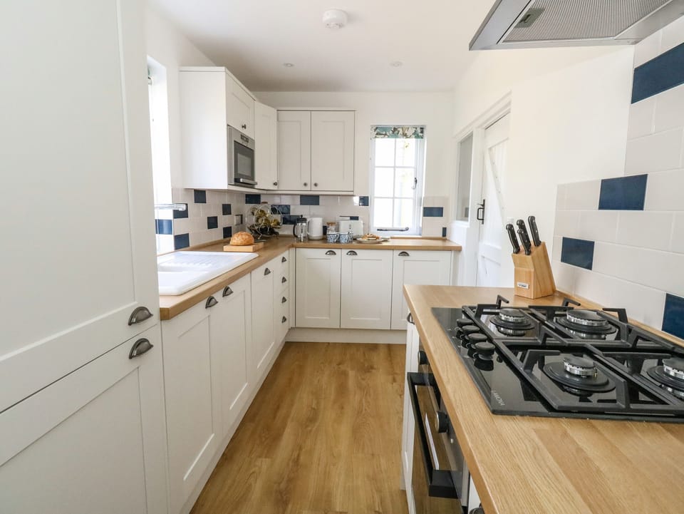 Fridge, dishwasher, electric kettle, toaster