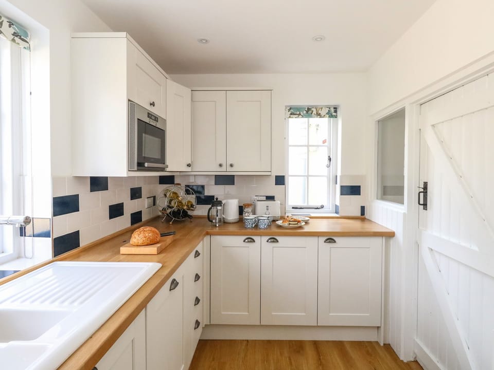 Fridge, dishwasher, electric kettle, toaster