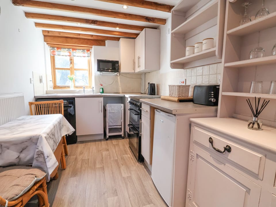 Fridge, dishwasher, electric kettle, toaster