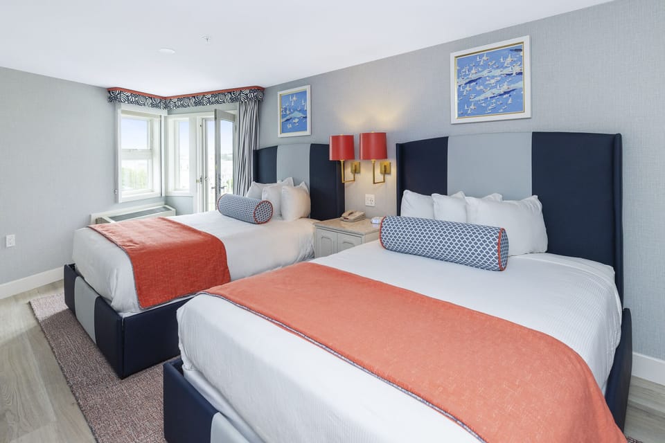 2 Queens Atrium Limited Ocean View | Blackout drapes, iron/ironing board, free WiFi, bed sheets