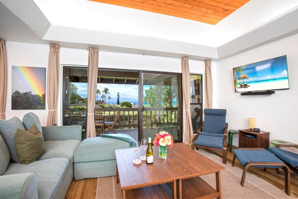    Breezy, bright, and open — the heart of your Kaanapali escape