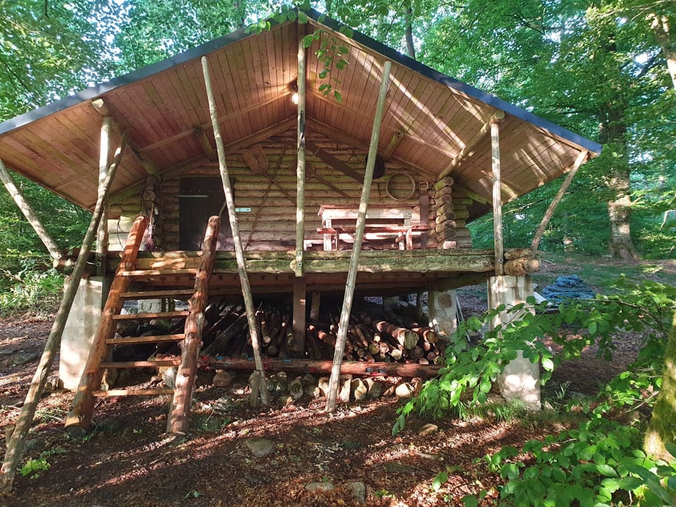Romantic Double Room | Individually decorated, individually furnished, iron/ironing board
