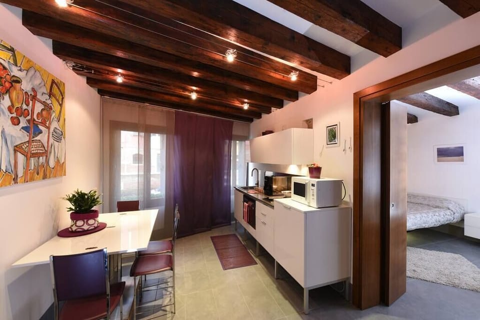 Kitchen and Dining Room (1)