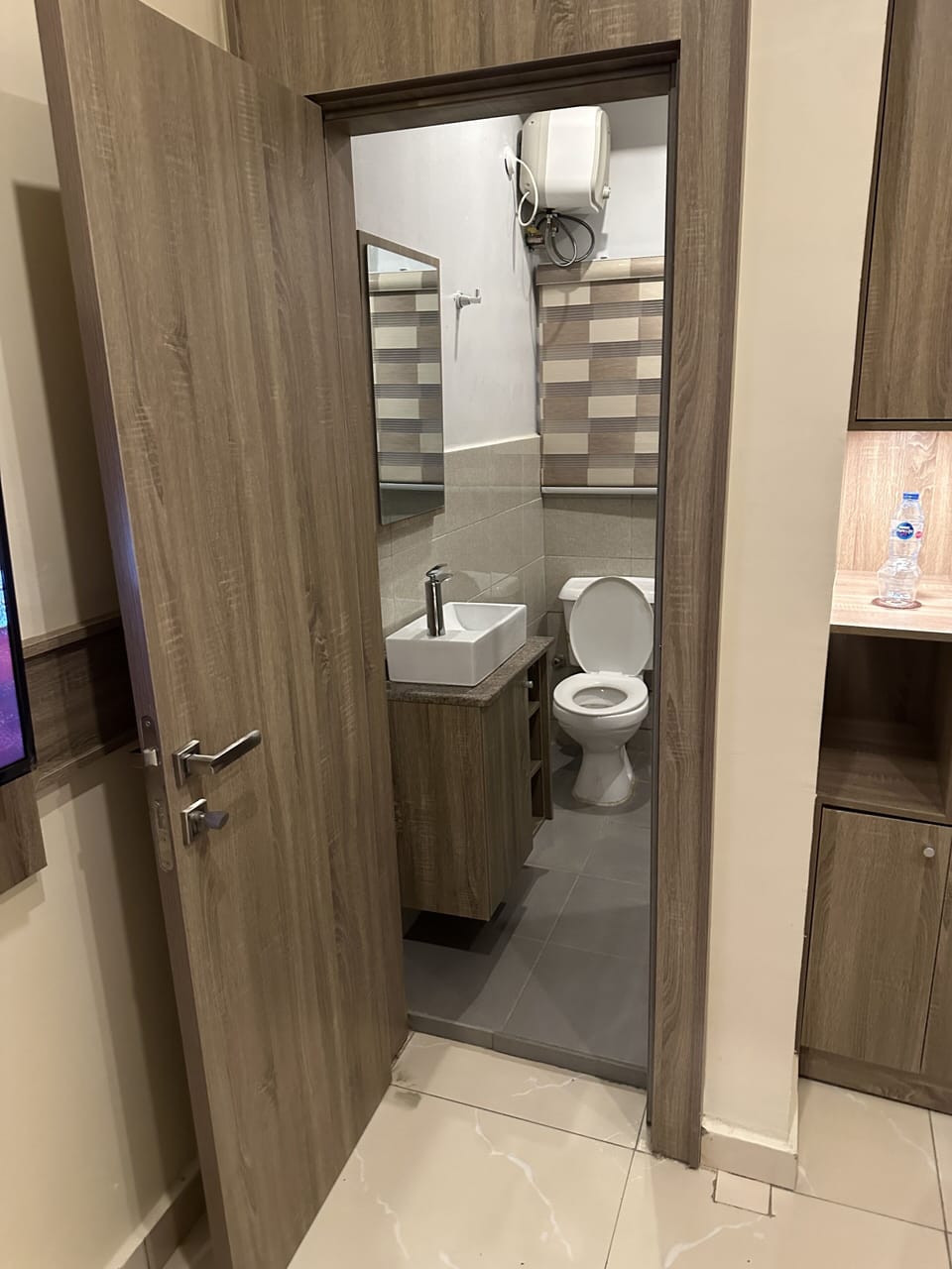 Standard Room | Bathroom