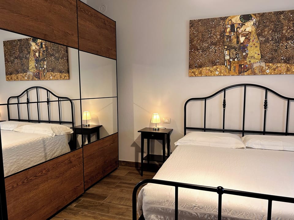 Deluxe Room, Non Smoking, Ensuite | Minibar, desk, laptop workspace, free WiFi