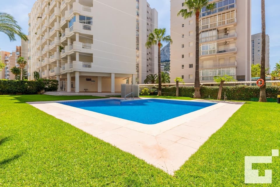Communal swimming pool
