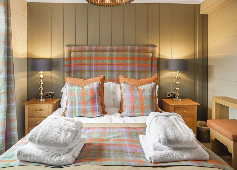 Bedroom, Bed, House