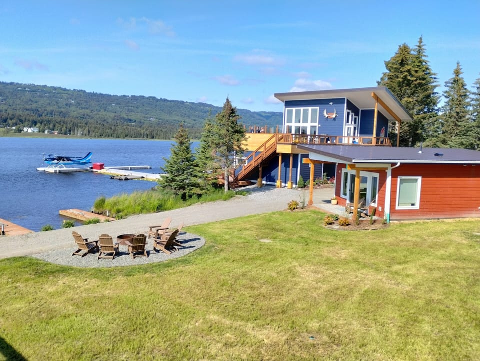 The Homer Seaplane Base. We are a full-service lodging, dining, and event facility located on beautiful Beluga Lake, Homer’s only fully functioning seaplane base.