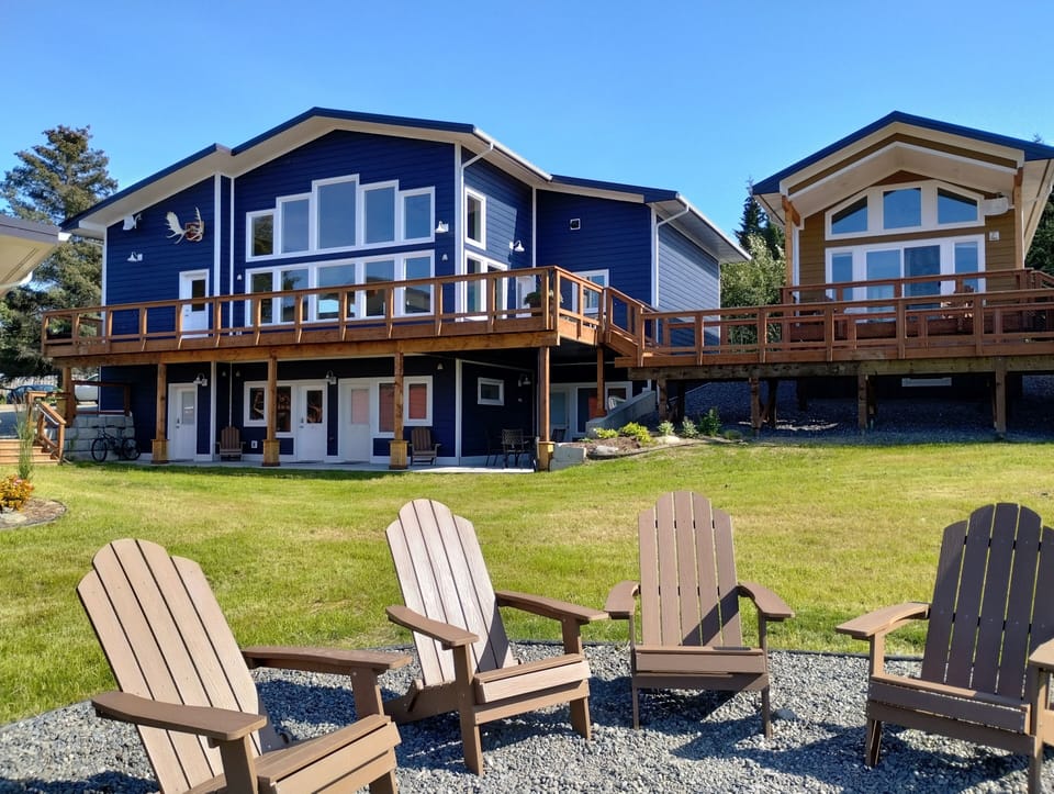 The Homer Seaplane Base. We are a full-service lodging, dining, and event facility located on beautiful Beluga Lake, Homer’s only fully functioning seaplane base.