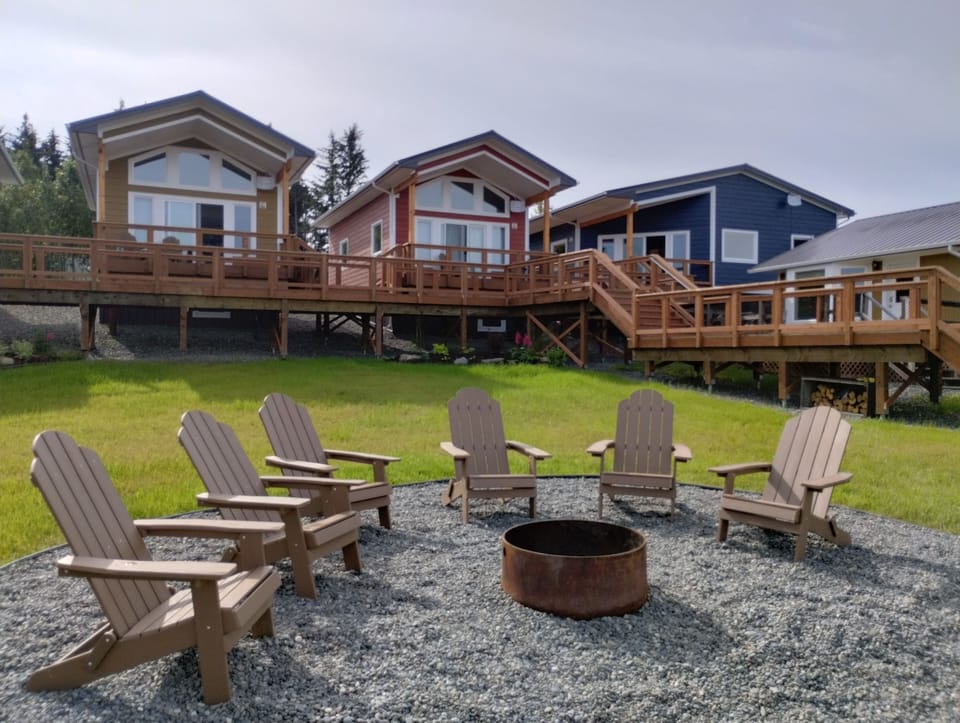 The Homer Seaplane Base. We are a full-service lodging, dining, and event facility located on beautiful Beluga Lake, Homer’s only fully functioning seaplane base.