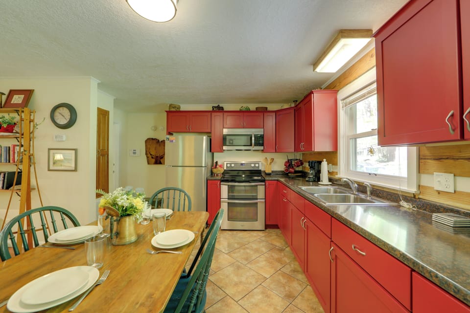 House (2 Bedrooms) | Interior