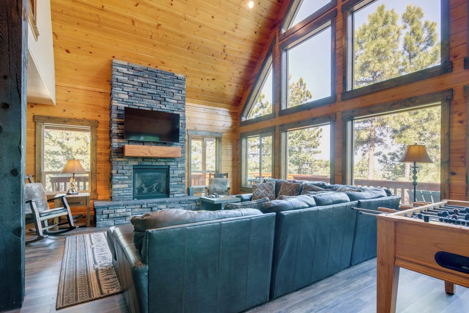 House (2 Bedrooms) | Interior