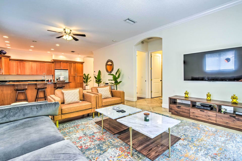 House (4 Bedrooms) | Interior