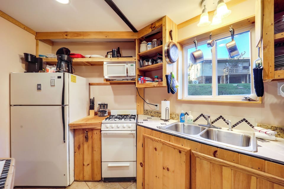 House (1 Bedroom) | Interior