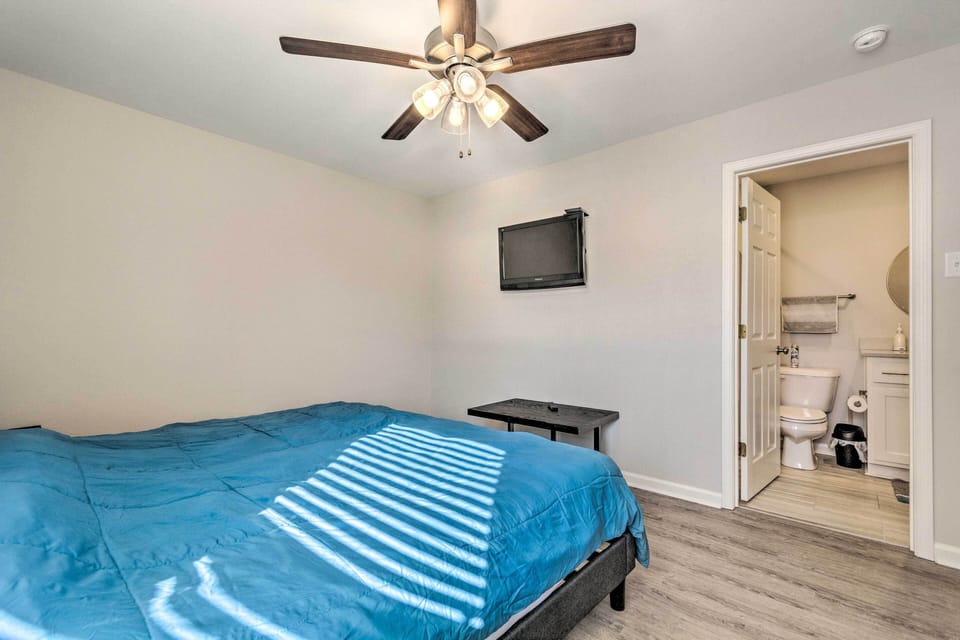 House (2 Bedrooms) | Interior