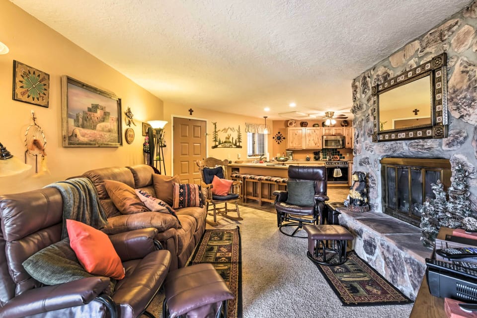 Apartment (2 Bedrooms) | Front of property