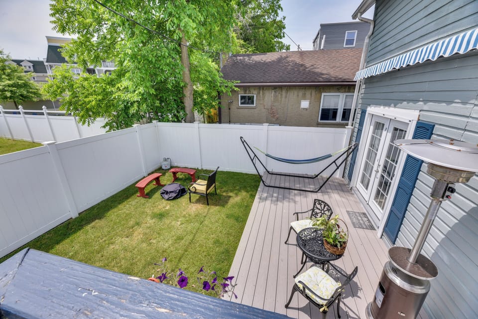 Apartment (1 Bedroom) | Interior