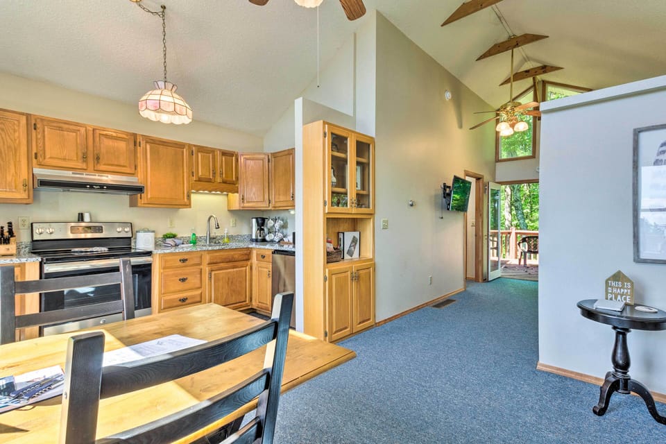 Apartment (0 Bedroom) | Interior