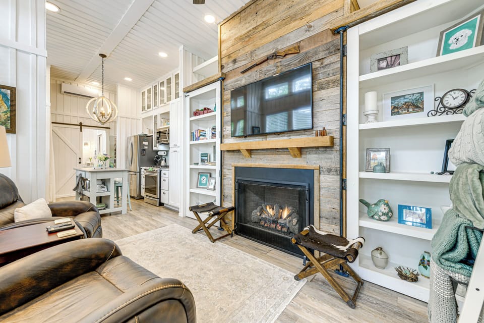 Cottage (2 Bedrooms) | Interior