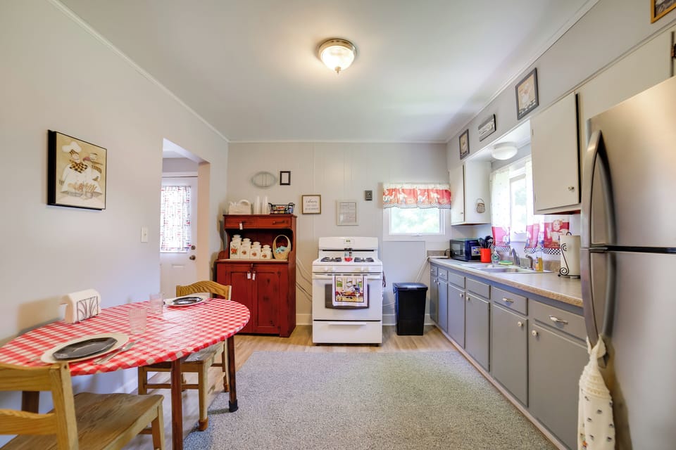 House (4 Bedrooms) | Interior