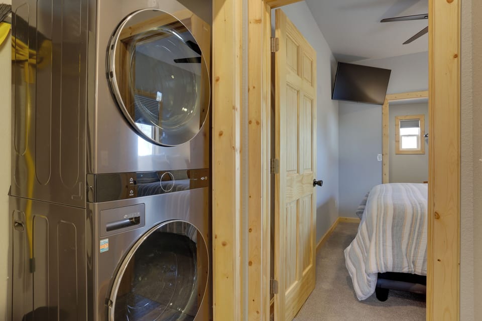 Cozy Spearfish Cottage < 1 Mi to Hiking Trail Cottage in Spearfish