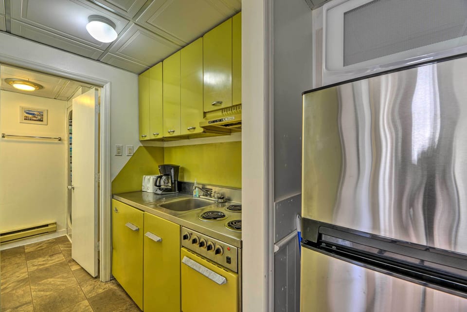 Apartment (1 Bedroom) | Interior