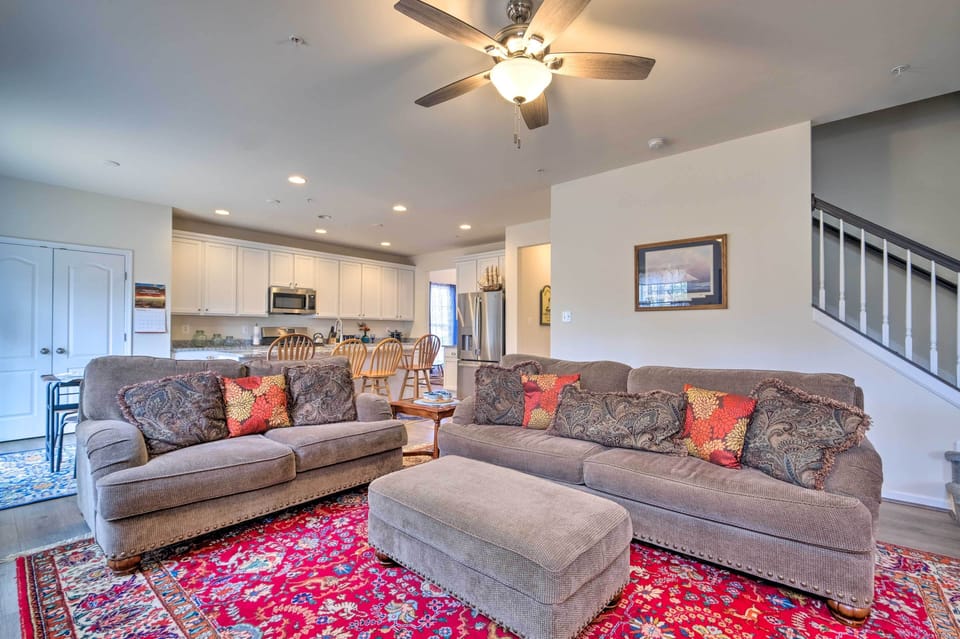 House (5 Bedrooms) | Interior