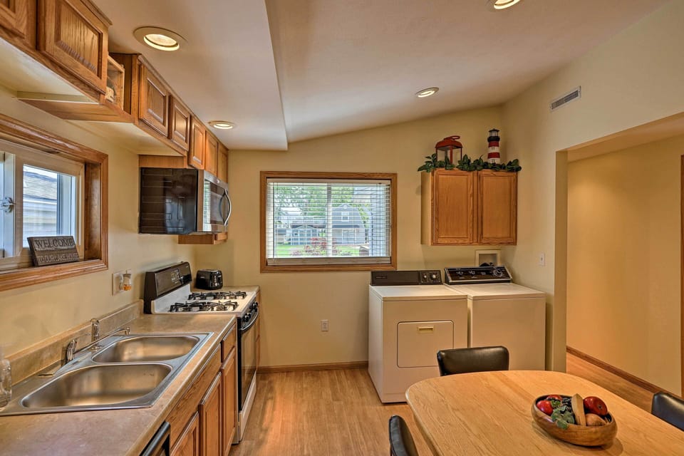 Cottage (2 Bedrooms) | Interior
