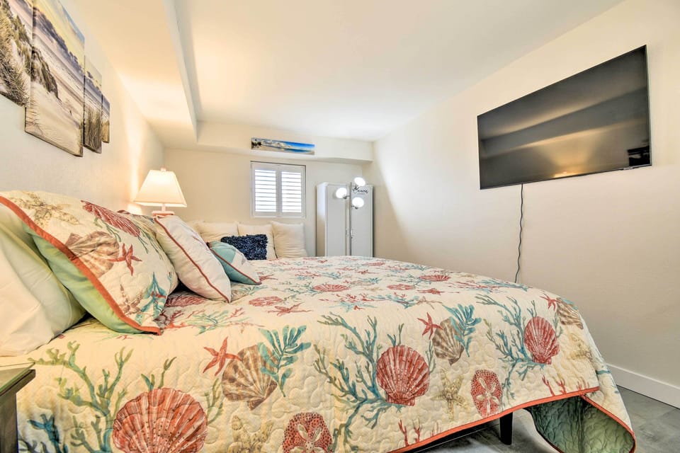Apartment (1 Bedroom) | Interior