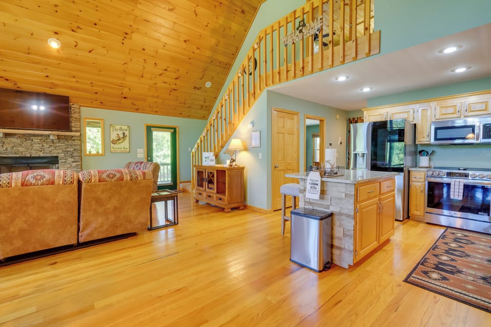 House (3 Bedrooms) | Interior