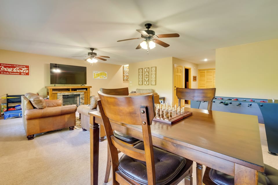 House (3 Bedrooms) | Interior
